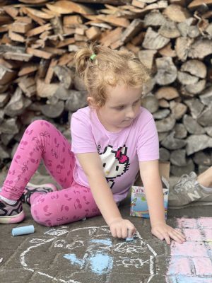 https://oakcrew.studio/oferta/#edukacyjne_urodziny
